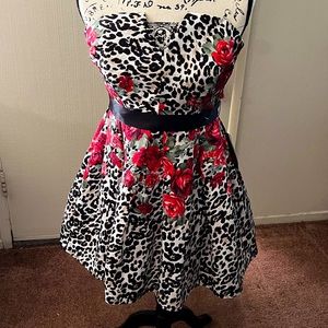 Teeze Me Rose and Leopard Print Party Dress w/ Pockets Size 7/8. Strapless. NWT